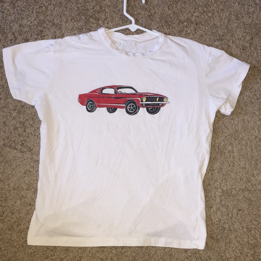 This is a white size small T-shirt.